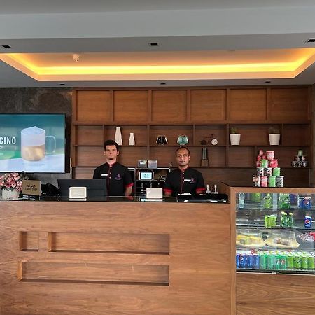 Weekend Hotel Sari Jeddah Bagian luar foto