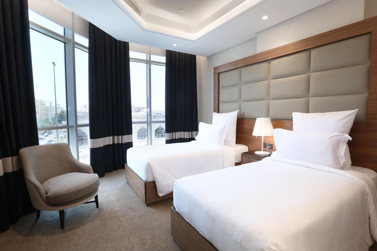 Weekend Hotel Sari Jeddah Bagian luar foto