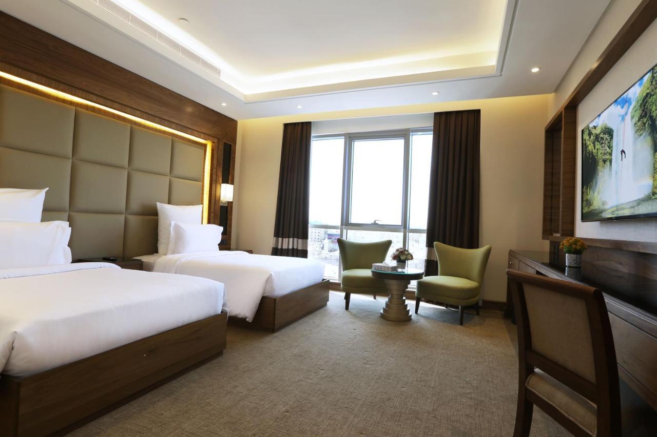 Weekend Hotel Sari Jeddah Bagian luar foto
