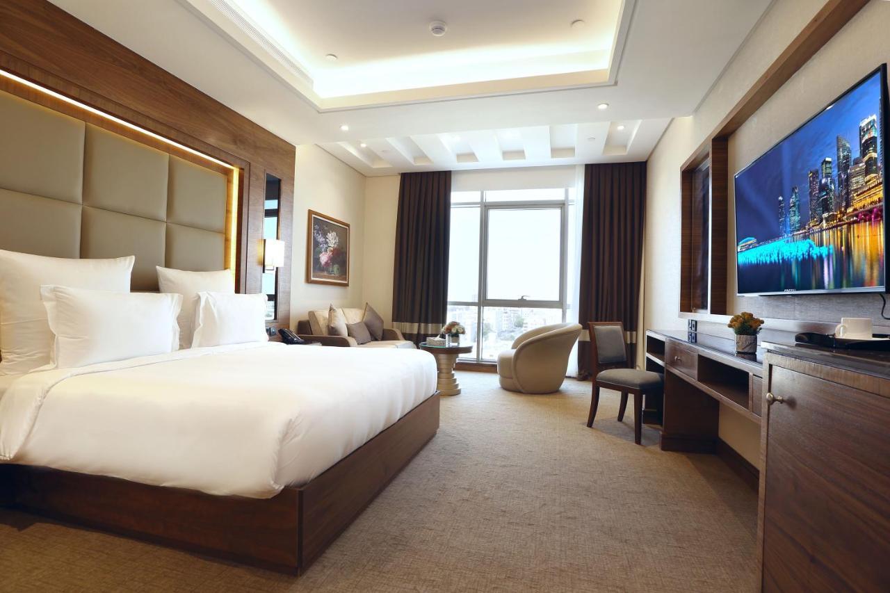 Weekend Hotel Sari Jeddah Bagian luar foto